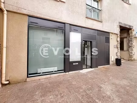 location commerce 210 m²