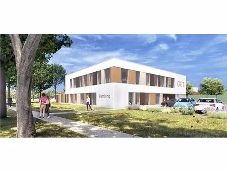 location commerce 221 m²