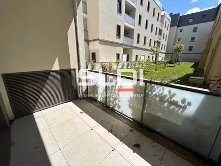 location commerce 97 m² à 501 m²