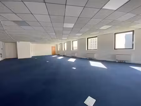 location bureaux aubervilliers 93300 382m² à 3620m²