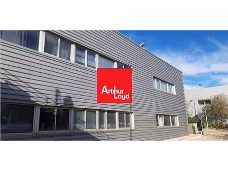 location bureaux 271 m²