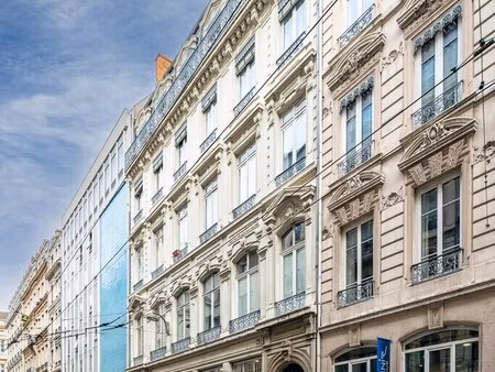 location bureaux 338 m²