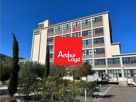 location bureaux 362 m² à 766 m²