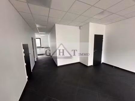 location bureaux 140 m²