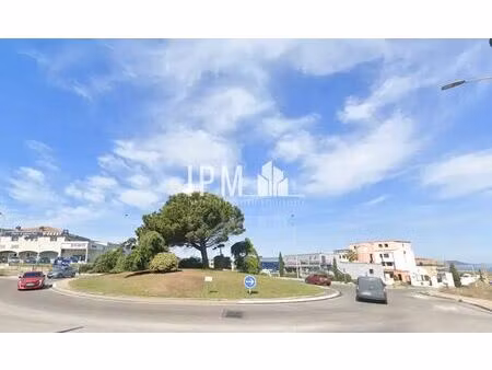 location commerce châteauneuf-les-martigues 13220 160m²