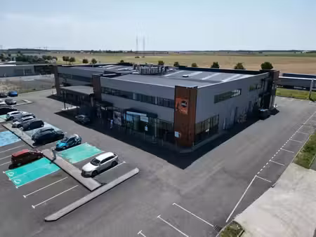 location bureaux fontenay-sur-eure 28630 200m²