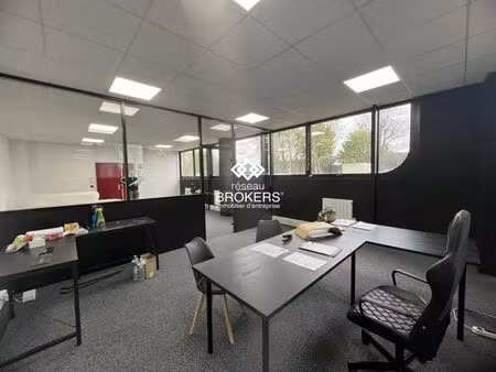 location bureaux 19 m² à 33 m²