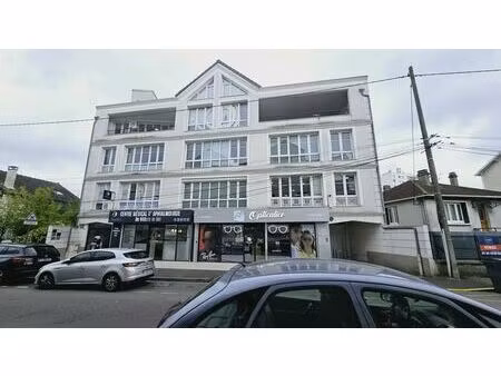 location bureaux 138 m²