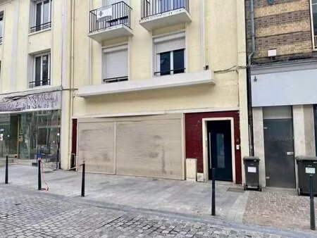location commerce 120 m²