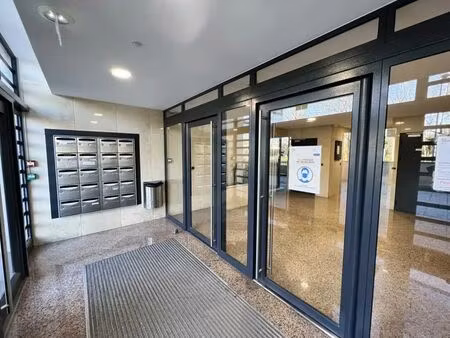 location bureaux 482 m²