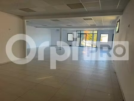 location commerce aixe sur vienne 87700 175m²
