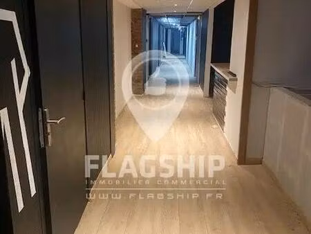 location commerce cergy 95800 450m²