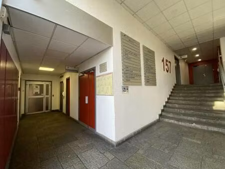 location bureaux 250 m²