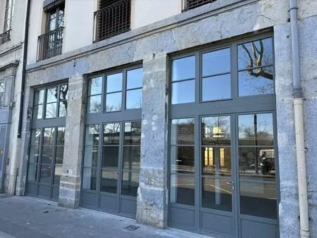 vente bureaux 260 m²