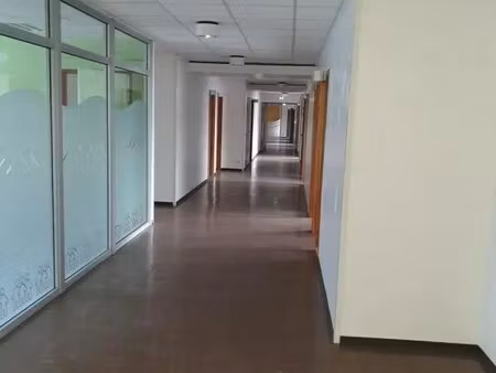 vente bureaux 660 m²