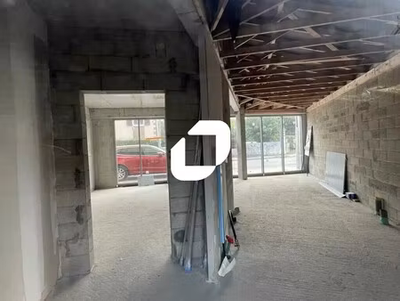 location commerce biganos 33380 55m²