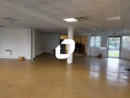 location commerce bordeaux 33300 190m²