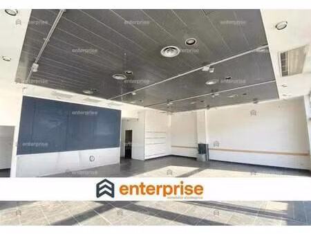 location commerce 330 m²
