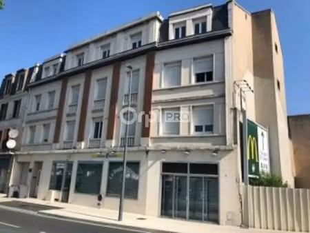 location commerce montlucon 03100 300m²