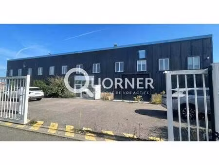 location commerce saint marcel 27950 1340m²