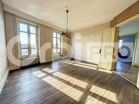 vente bureaux 147 m²