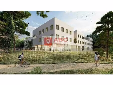 vente bureaux 84 m² à 2 888 m²