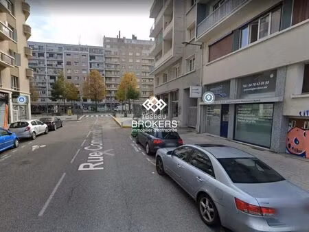 location commerce 34 m² à 86 m²