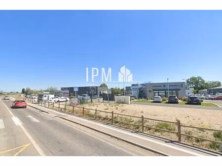 location commerce istres 13800 32m²