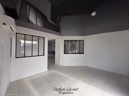 location commerce 150 m²