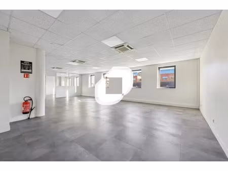 vente bureaux 95 m²