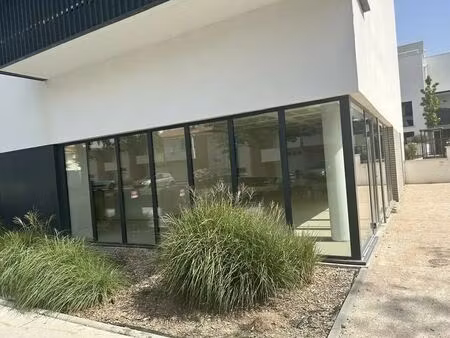 vente bureaux 86 m²