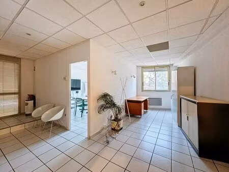 vente bureaux 152 m²