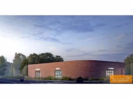 location commerce 390 m²