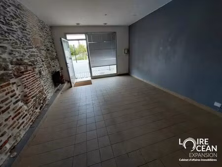 location commerce nantes 44300 44m²
