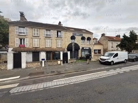 location commerce saint-ouen-l’aumone 95310 93m²