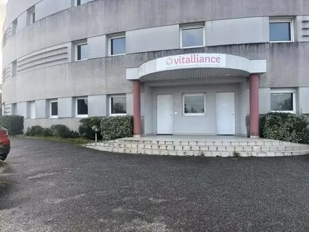 vente commerce eysines 33320 85m² à 205m²