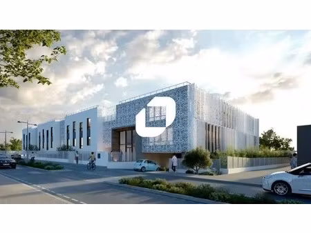 vente bureaux 68 m² à 2 402 m²