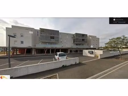 location commerce 100 m² à 506 m²