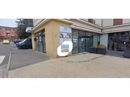 vente bureaux ecquevilly 78920 41m²