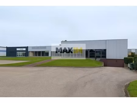 location commerce 262 m² à 887 m²