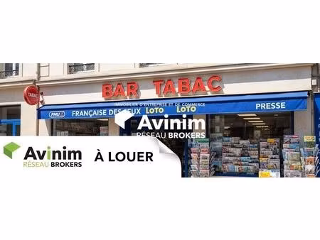 location commerce 101 m²