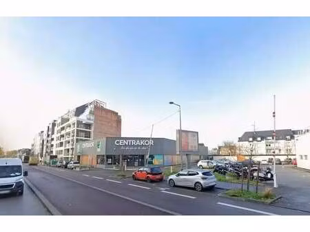 location commerce rouen 76100 1300m²