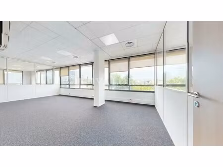 vente bureaux 107 m² à 334 m²