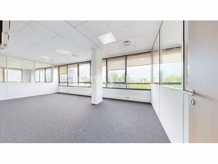 vente bureaux 225 m²