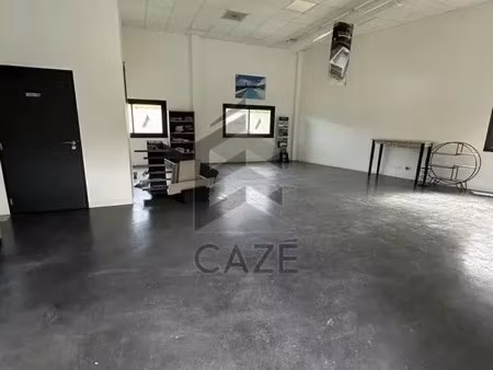 vente bureaux 81 m²