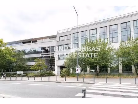vente bureaux 880 m²