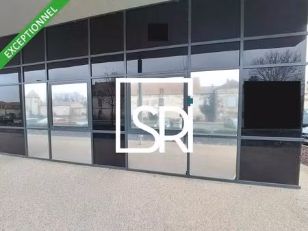 location commerce 108 m²