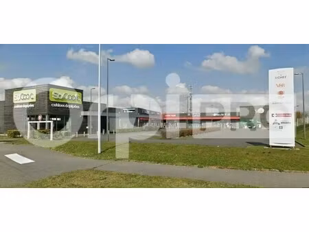 location commerce gonfreville l orcher 76700 218m²