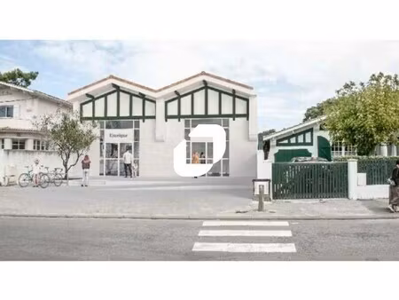 location commerce lege cap ferret 33950 571m²