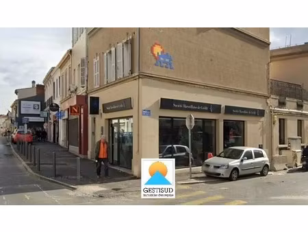 location commerce 120 m²